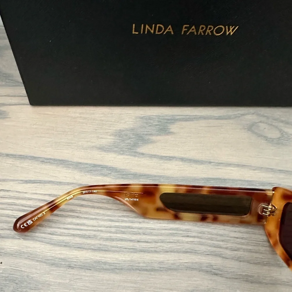 Linda Farrow 🚨new box🚨